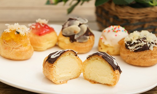 Bánh su kem - món ngon không thể thiếu