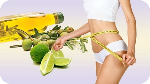 Dầu oliu giàu vitamin A, C, D, E,... giúp đốt cháy mỡ thừa