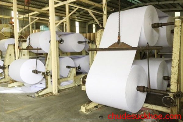 Nhà máy giấy xử lý nước thải đúng tiêu chuẩn