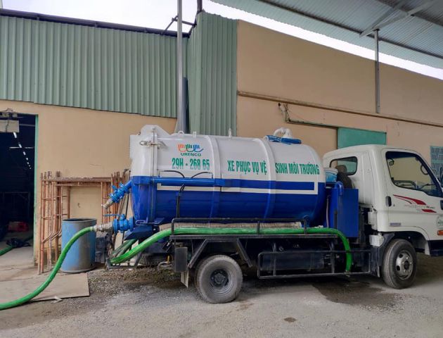 Thợ rút hầm cầu huyện Củ Chi làm việc với nhiều khách hàng