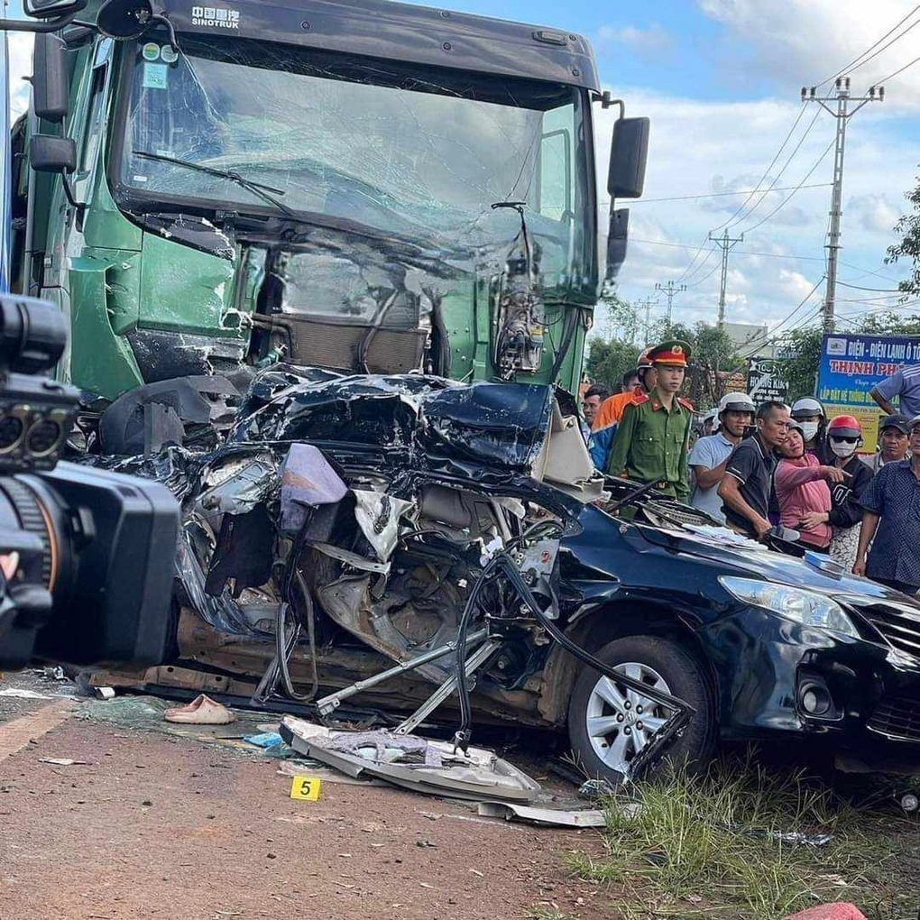 Clip tại nạn thảm khốc của đội hoàng anh gia lai