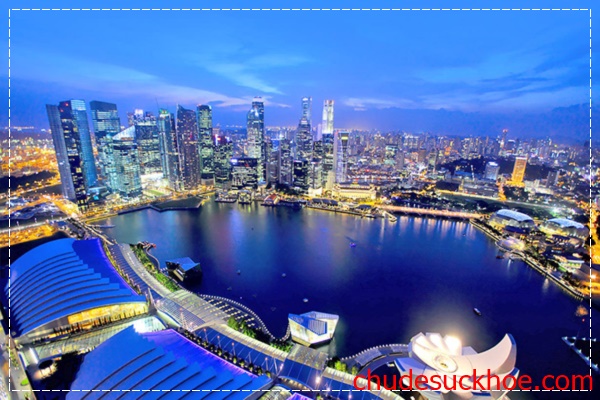 Du lịch tham quan vịnh marina
