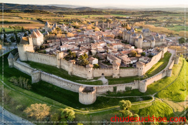 du lịch pháp Carcassonne