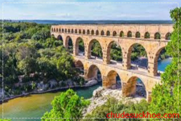 du lịch pháp ở Pont du Gard