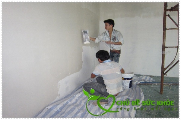 Bước sơn bả khi sơn nhà