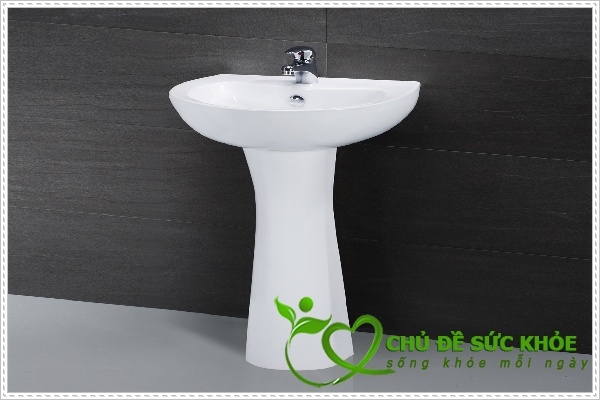 Bồn rửa mặt đứng tiện lợi