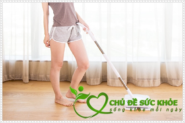 cách vệ sinh nhà sau xây dựng bằng cách hút bụi