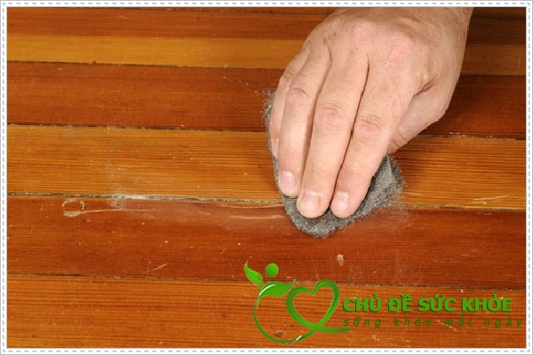 Cách vệ sinh sàn nhà gỗ nhanh gọn lẹ