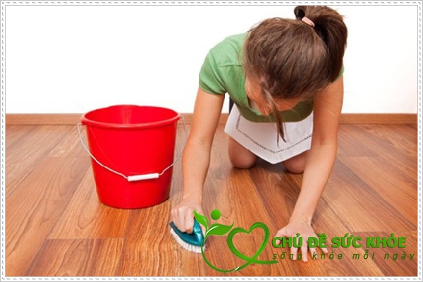 Cách vệ sinh sàn nhà gỗ nhanh chóng
