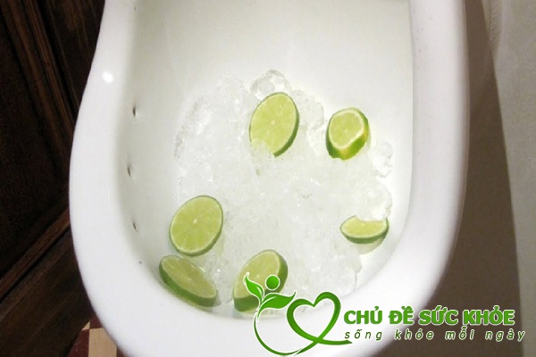 mẹo tẩy rửa bồn cầu