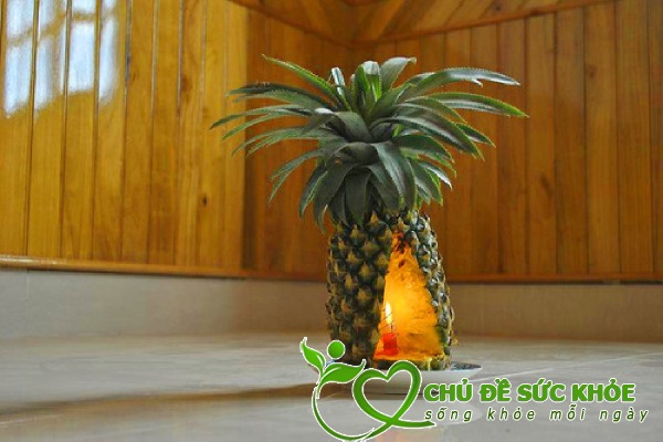 nhà vệ sinh luôn thơm với trái dứa