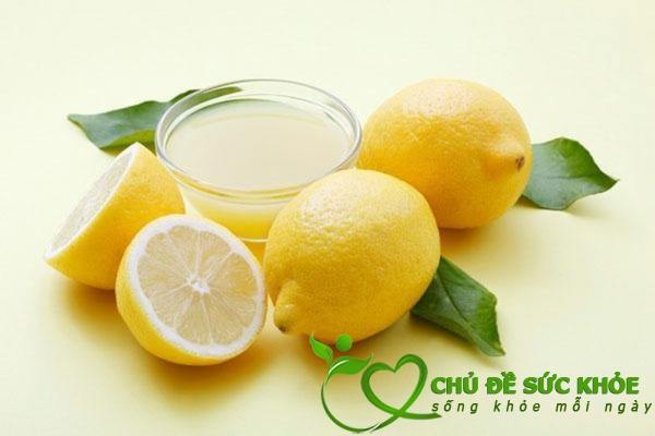 khử mùi tanh sàn nhà bằng nước cốt chanh tươi