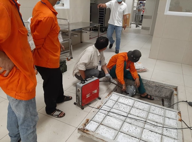 Các đơn vị rút hầm cầu quận 9 làm việc chuyên nghiệp
