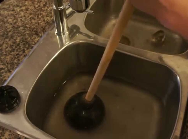 Thông nghẹt bồn rửa chén quận 9 giá cả phải chăng, ưu đãi cao