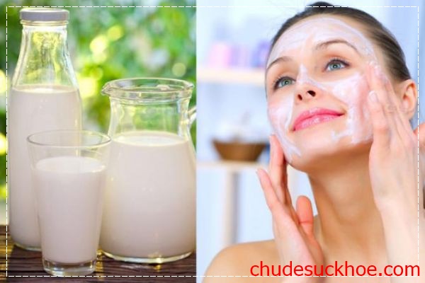 Thói quen tắm trắng bằng sữa tươi rất tốt