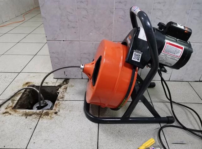 Thông cống nghẹt huyện Hóc Môn Cường Phát o uy tín chuyên nghiệp